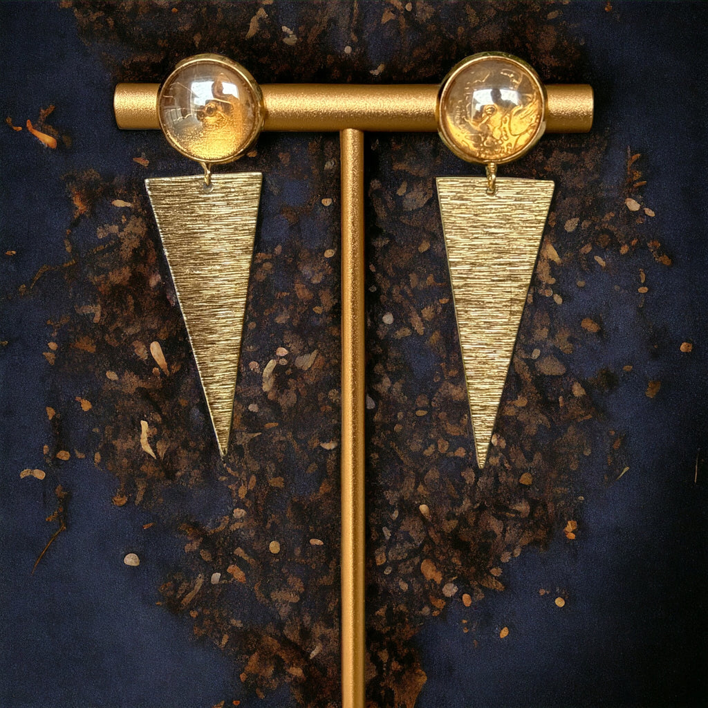 Golden Eclipse Edges